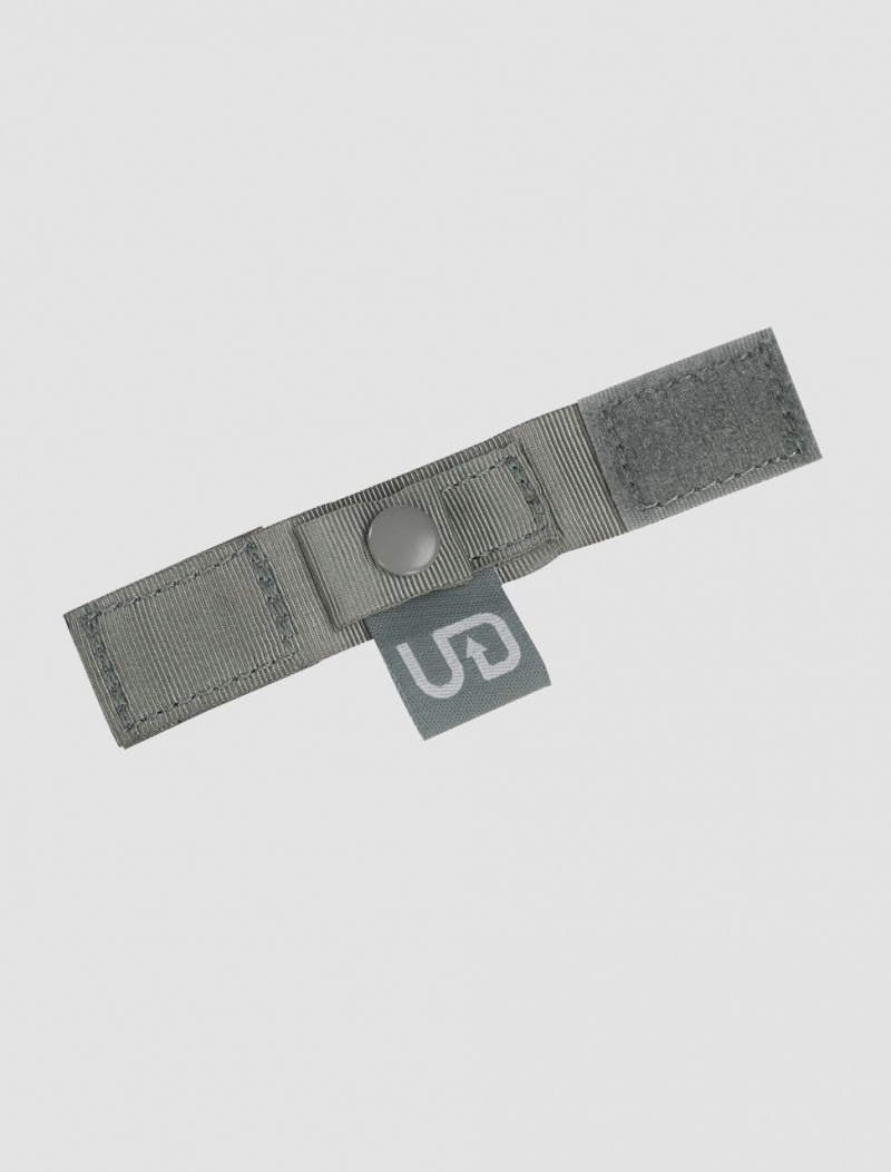 Ultimate Direction Bib Clips | 028ZPBAVI